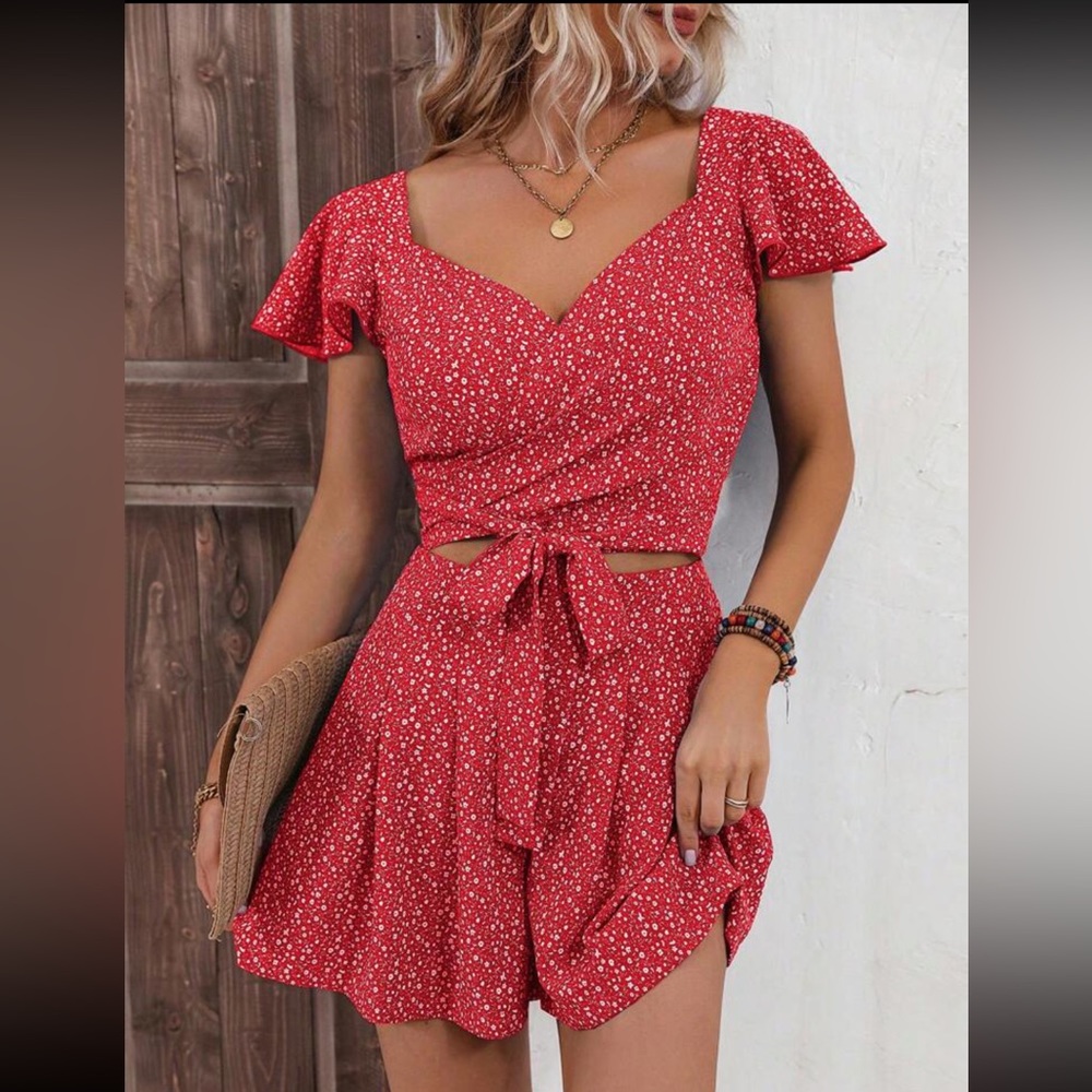 Ditzy Floral Print Knot Hem Top & Shorts